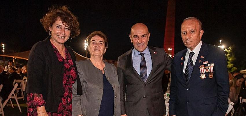 bu-vatani-ve-cumhuriyetimizi-ilelebet-yasatacagiz.jpg