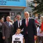 dunya-okul-sutu-gununde-saglikli-beslenmeye-dikkat-cekildi.jpg