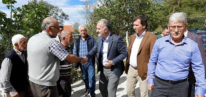 kirsal-mahallelerde-parke-tas-calismalari-suruyor.jpg