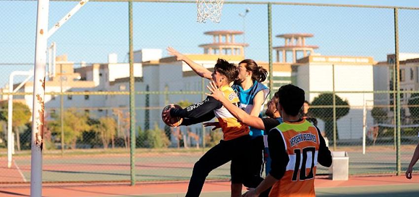 29-ekim-cumhuriyet-bayrami-sokak-basketbol-turnuvasinda-sampiyonlar-belli-oldu.jpg