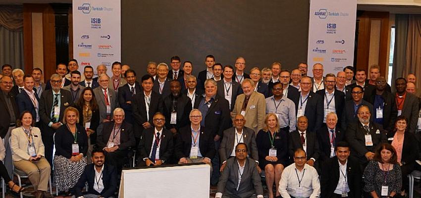 ashraenin-global-hvacr-summit-ve-ral-crc-toplantisi-400u-askin-temsilci-ile-istanbulda-yapildi.jpg