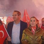 ayvalikta-fener-alayi-coskusu.jpg