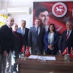 baskan-cercioglu-cinede-demokrat-parti-kongresini-ziyaret-etti.jpg