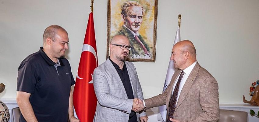baskan-soyer-odullu-tasarimcilari-agirladi.jpg