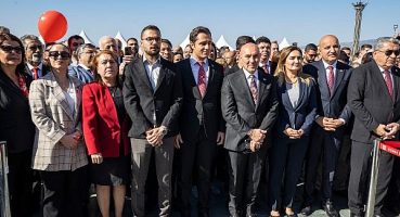 Bu toprakları yeniden bereket fışkıran bir vatan haline getireceğiz