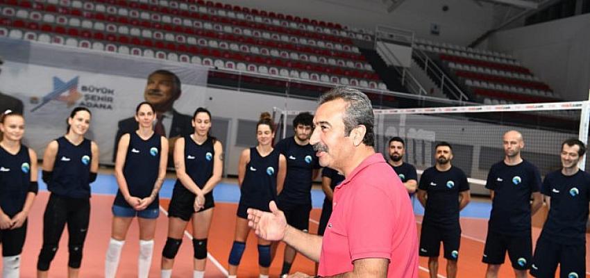 cukurovanin-sultanlari-ankaraya-gitti.jpg