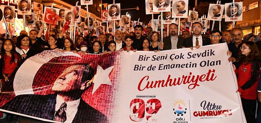cumhuriyetin-99-yili-ciglide-coskuyla-kutlandi.jpg