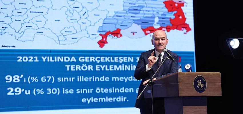 deu-akademik-yili-bakan-soylu-ile-acildi.jpg