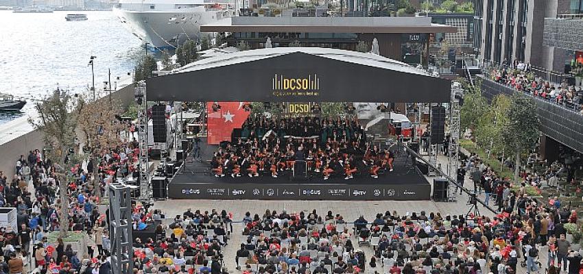 dogus-cocuk-senfoni-orkestrasi-konserleri-ile-istanbullular-cumhuriyet-bayramini-coskuyla-kutladi.jpg