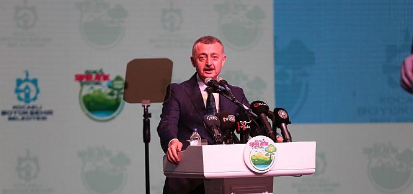 dunyanin-gelecegi-kocaelide-konusuluyor.jpg