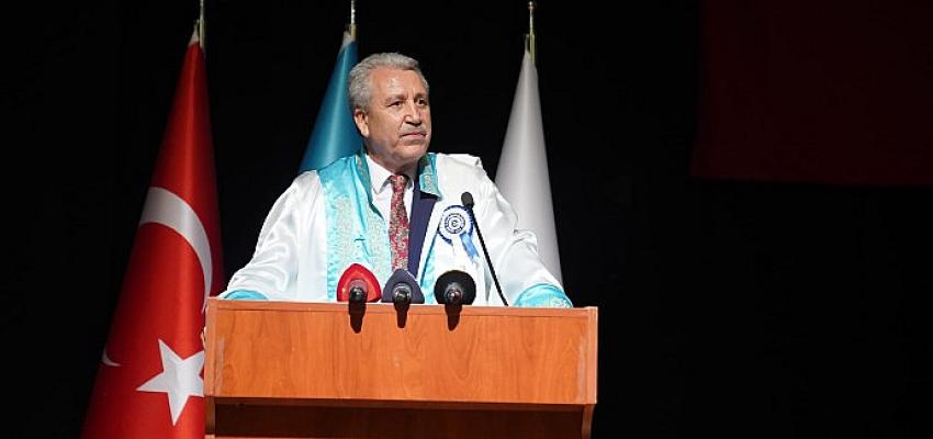 ege-20-alanda-ilk-10-turk-devlet-universitesi-arasinda-yer-aliyor.jpg