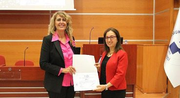 Egeli akademisyen Prof. Dr. Alev Fatoş Parsa PAÜ’ye konuk oldu