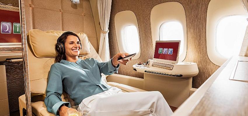 emirates-ucak-ici-eglence-sistemi-ice-ile-cagimizin-ikonlarini-kutluyor.jpg