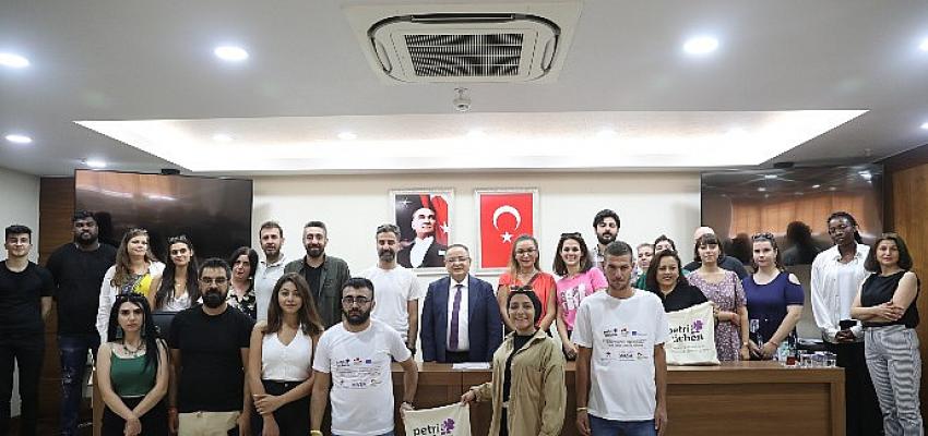 erasmus-ogrencilerinden-antalya-buyuksehire-ziyaret.jpg