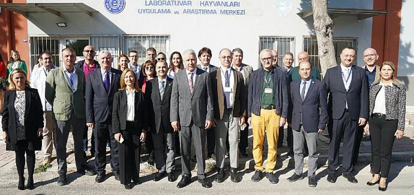 eu-aksolotl-laboratuvari-torenle-hizmete-acildi.jpg