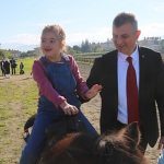 golcukte-ozel-cocuklar-ata-binme-heyecani-yasadilar.jpg
