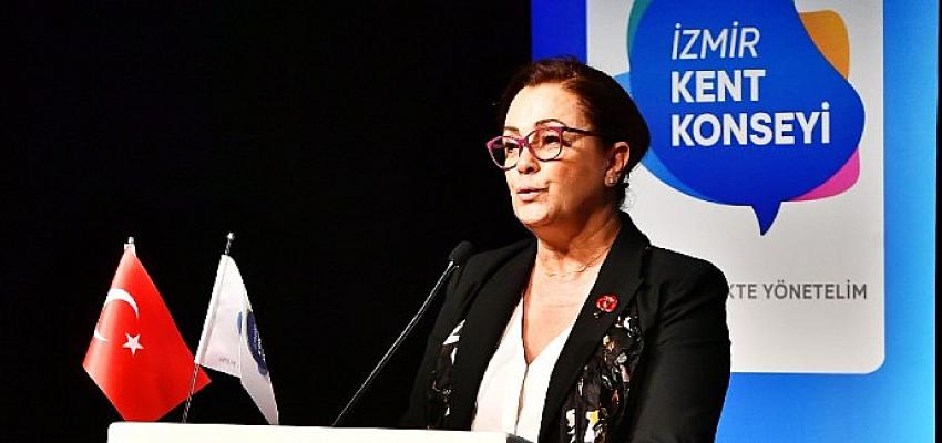 izmir-kent-konseyinin-yeni-baskani-nilay-kokkilinc.jpg