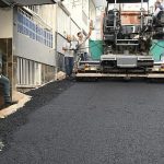karabaglarda-asfaltlamalar-yogun-sekilde-suruyor.jpg