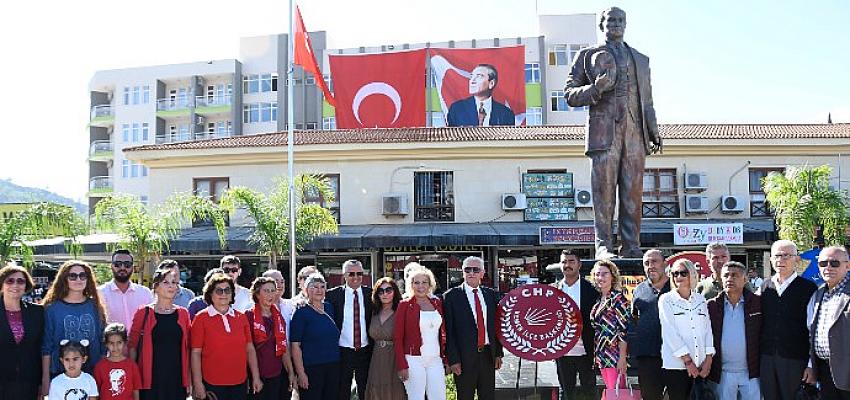 kemerde-cumhuriyet-coskusu-torenle-basladi.jpg