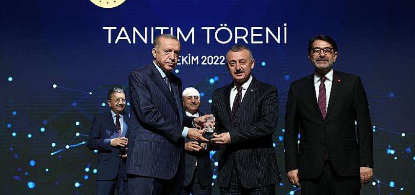 kocaeli-buyuksehir-en-cok-staj-yapma-imkani-saglayan-belediye-oldu.jpg
