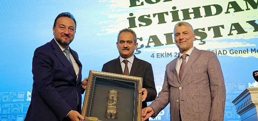 mesleki-egitimin-gelecegi-musiadin-duzenledigi-calistayda-ele-alindi.jpg