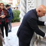mevlit-kandilinde-keciorenin-cesmelerinden-serbet-akti.jpg