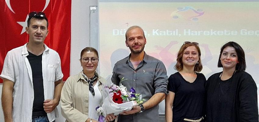 odemis-kent-konseyi-genclik-meclisi-yuksekokul-ogrencileriyle-bulustu-amacimiz-gencligin-sesini-duyurmak.jpg