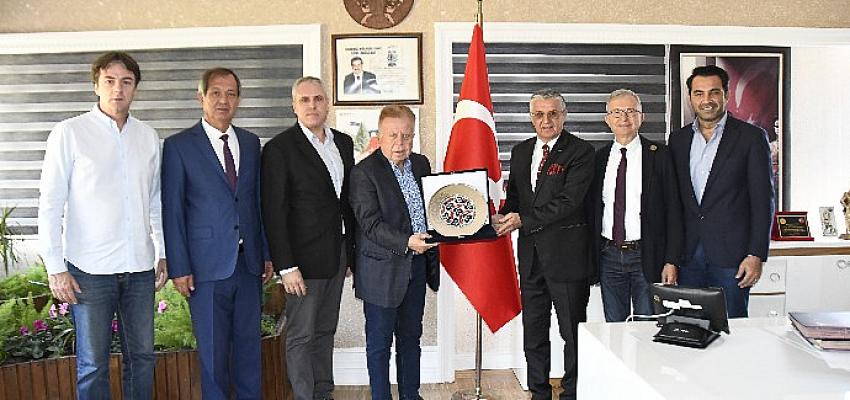 okandan-baskan-topalogluna-ziyaret.jpg