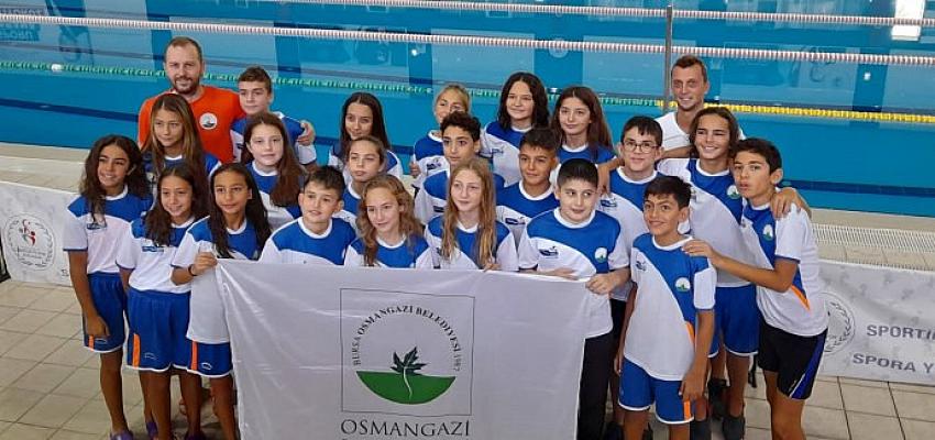 osmangazili-genc-kulaclar-umut-sacti.jpg