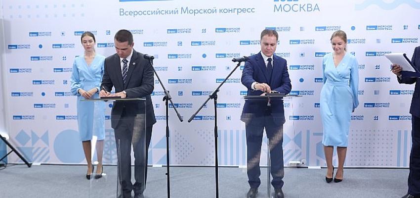 rosatom-ve-msu-mrc-kuzey-kutbunda-cevre-izleme-alaninda-is-birligi-anlasmasi-imzaladi.jpg