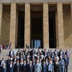 torbali-belediyesinden-anitkabir-cikarmasi.jpg