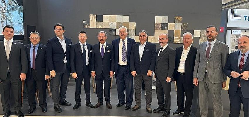 turk-dogaltasi-italyada-agirligini-koydu.jpg