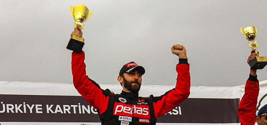 turkiye-drift-sampiyonu-motul-pilotu-caglar-kucukdumlu-oldu.jpg