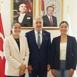 turkiyenin-gururu-egeli-yuzuculerden-rektor-prof-dr-budaka-ziyaret.jpg