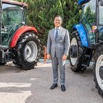 turktraktor-cevreci-ve-son-teknoloji-urunleriyle-adana-tarim-fuarinda.jpg