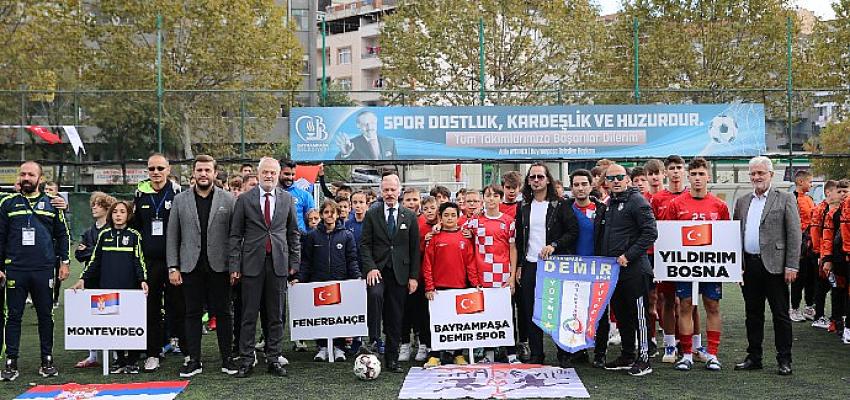 uluslararasi-futbol-turnuvasinin-sampiyonlari-belli-oldu.jpg