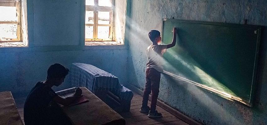 xiaomi-mobil-fotografcilikta-kurallari-bastan-yaziyor.jpg