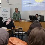 yazar-kristin-dahl-ogretmen-adaylariyla-bir-araya-geldi.jpg