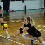 altinoluk-voleybol-izmir-deplasmaninda.jpg