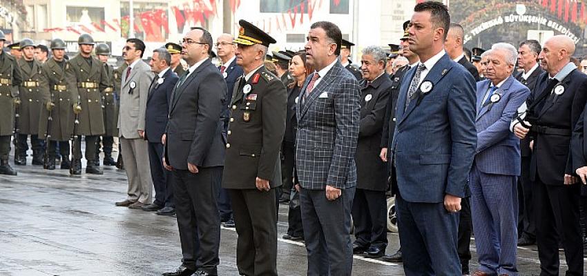 atamizi-buyuk-bir-ozlemle-andik.jpg