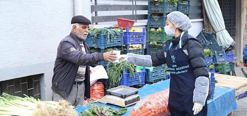 aydin-buyuksehir-belediyesi-sabahlari-sicak-corba-ikrami-basladi.jpg