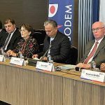 baskan-abdullah-ozyigit-arlem-genel-kuruluna-katildi.jpg