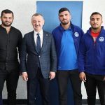 baskan-buyukakin-sampiyon-sporcularla-bulustu.jpg