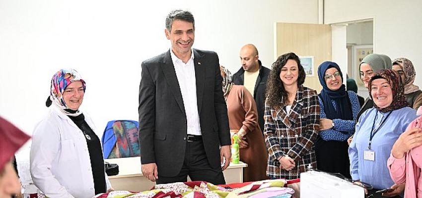 baskan-kocaman-kar-mek-kursunda.jpg
