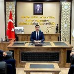 baskan-saygidan-kaymakam-turana-hayirli-olsun-ziyareti.jpg
