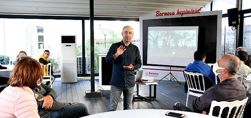 bornovali-ureticilere-zeytin-budama-egitimi.jpg