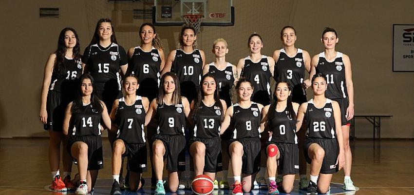 burhaniye-kadin-basketbol-ilk-macina-cikiyor.jpg