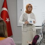 edremit-belediyesinden-bibliyoterapi-seansi.jpg