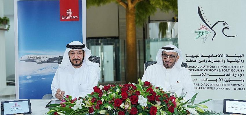 emirates-dubai-havalimanindaki-uluslararasi-ziyaretci-islemlerini-hizlandirmak-icin-ikamet-ve-yabancilar-isleri-genel-mudurlugu-ile-onemli-bir-biyometrik-veri-anlasmasi-imzaladi.jpg