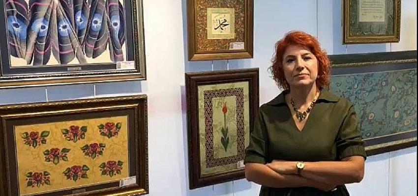 focada-hulya-ilterden-usta-isi-ebru-sergisi.jpg